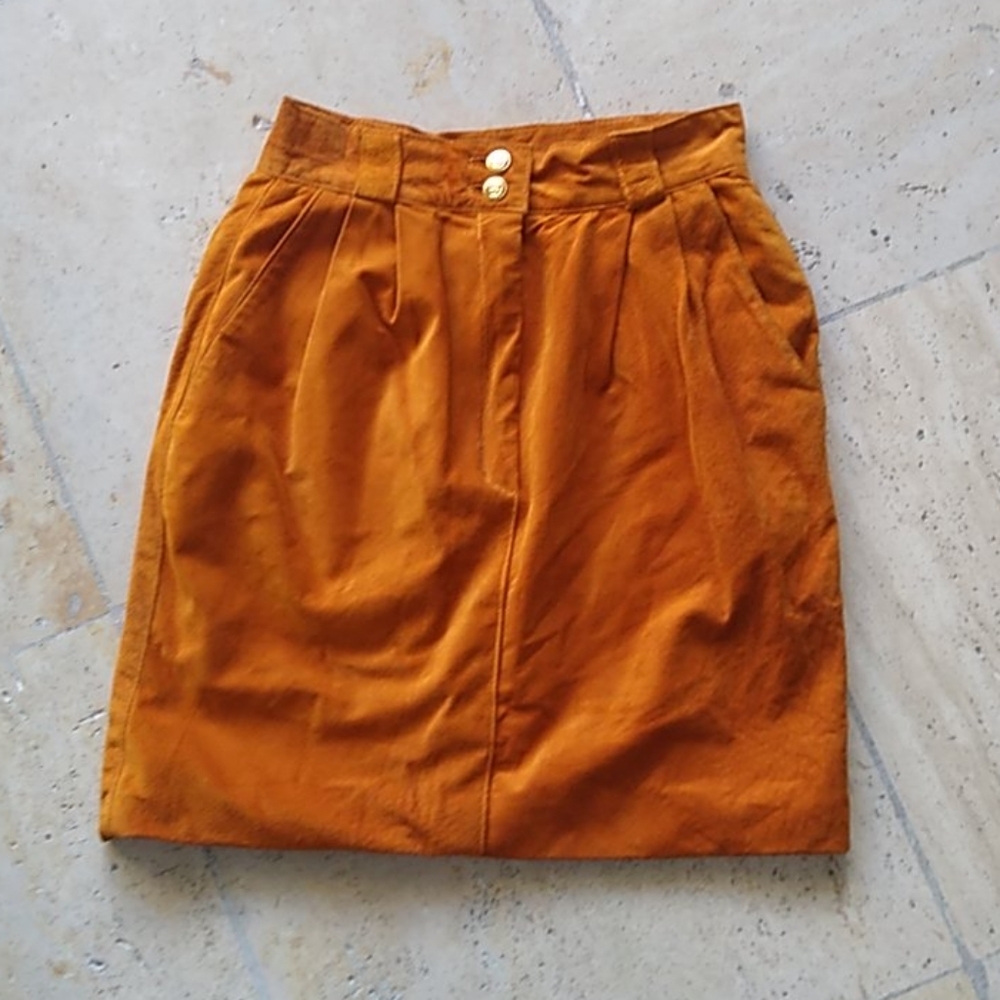 Suede skirt